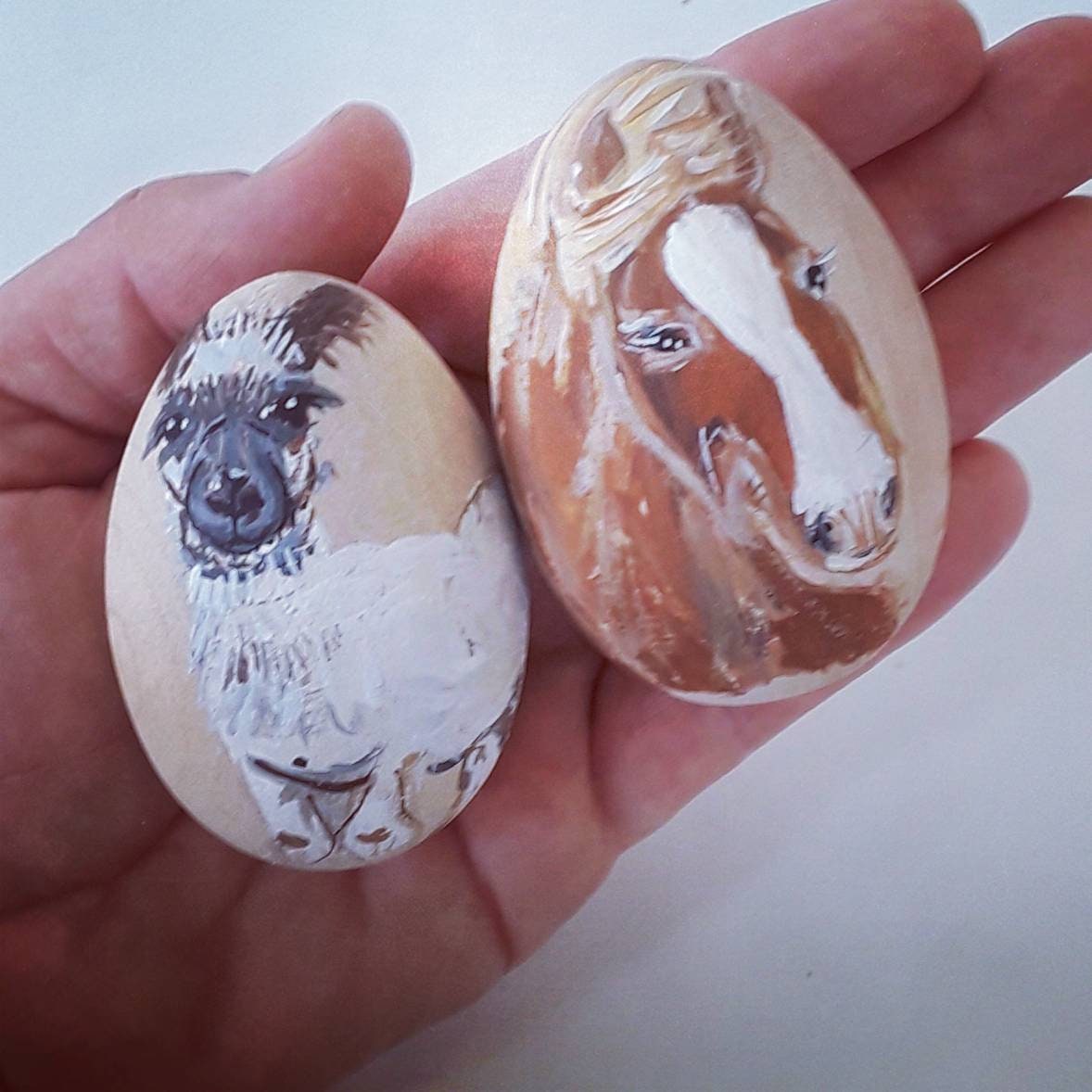 easter egg with pet portrait, chicken easter egg